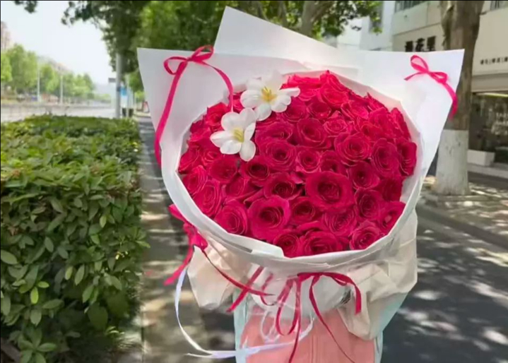 双鸭山宝山区花店